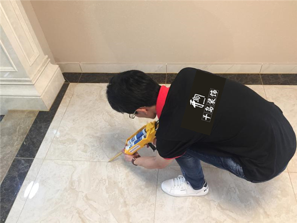美縫好不好？瓷磚用勾縫劑還是美縫劑